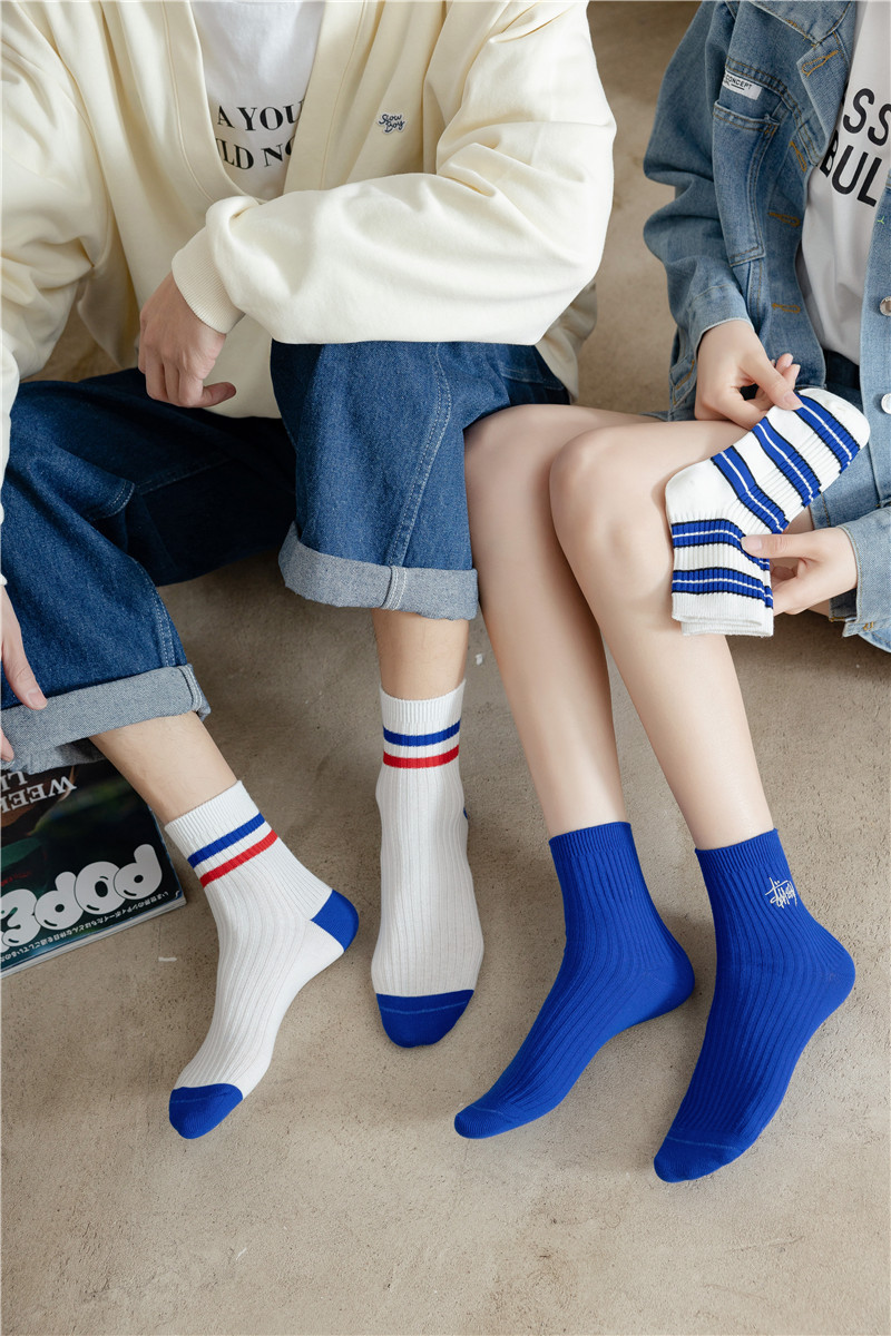 蓝色青春情侣潮袜条纹刺绣袜子女ins潮日系网红款外穿中筒袜男士