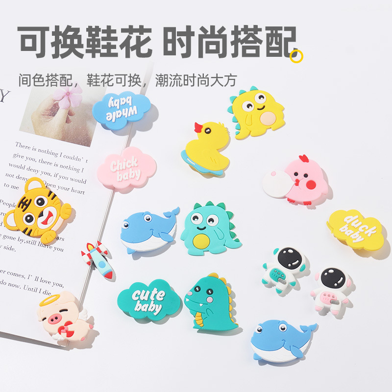 New Children's Hole Shoes Baotou Infant Boys and Girls Baby Slippers Summer Cute Outdoor Toddler Soft