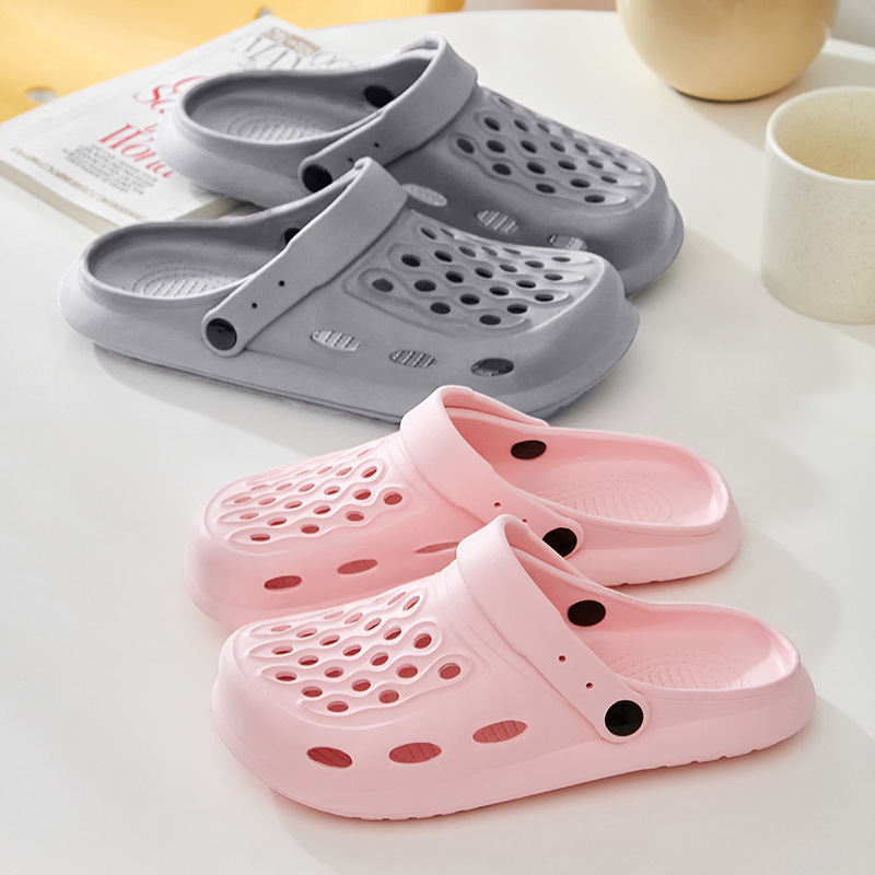 2023 new coros shoes baby boy and girl summer non-slip eva sandals beach shoes closed toe sandals household outdoor slippers