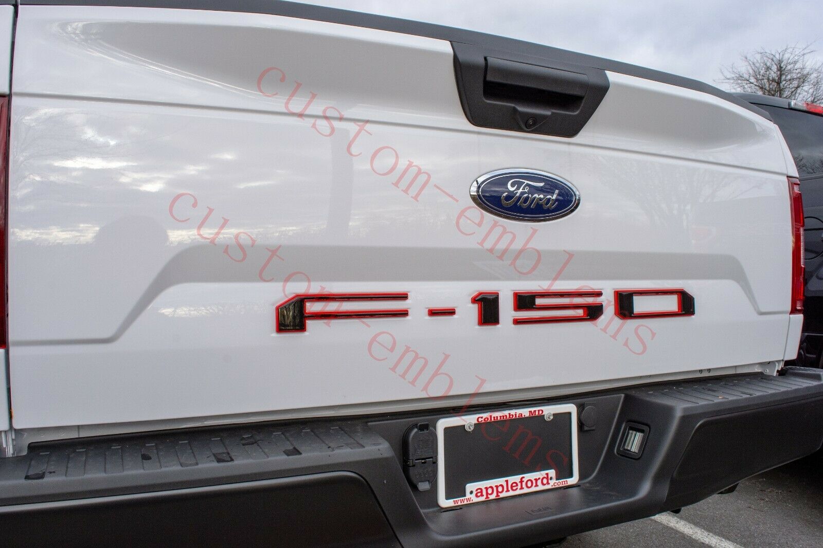 适用于福特f-150尾箱车标 新款f150黑红双层贴标 abs皮卡凹槽标