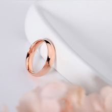 简约光面镀18玫瑰金戒指男女情侣戒饰品钛钢指环