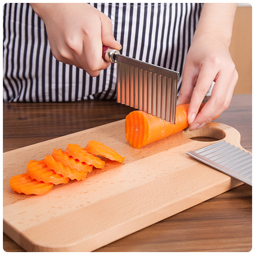 创意波浪形土豆切花刀 不锈钢波纹切刀切条器薯条刀多功能切菜器