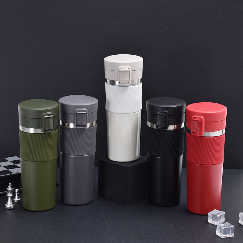 Vacuum 304 Stainless Steel Vacuum Cup Portable Outdoor Sports Bullet Cup Cup with Silicone Sleeve Anti-Scald Coffee Cup Lot