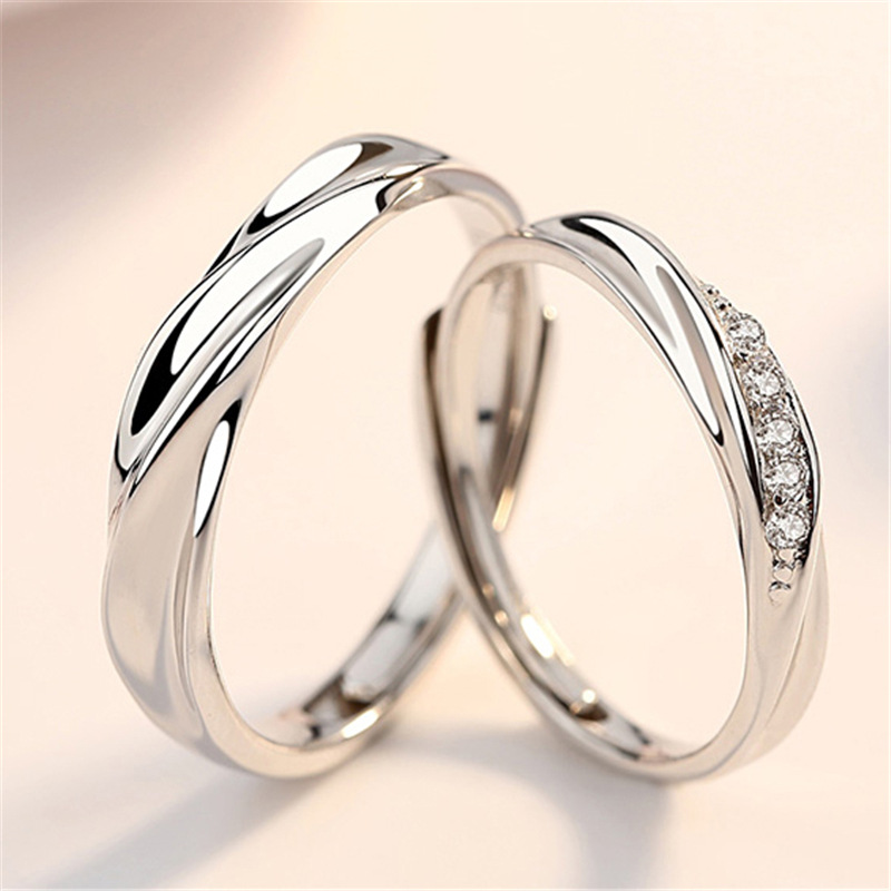 pt950铂金戒指情侣钻戒求婚定情18k白金男女莫比乌斯对戒