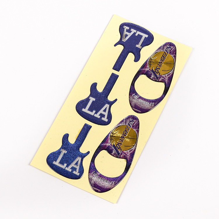 滴塑:金属滴胶/胸牌滴胶/不干胶滴胶/卡通滴胶/标牌滴胶等产品专业