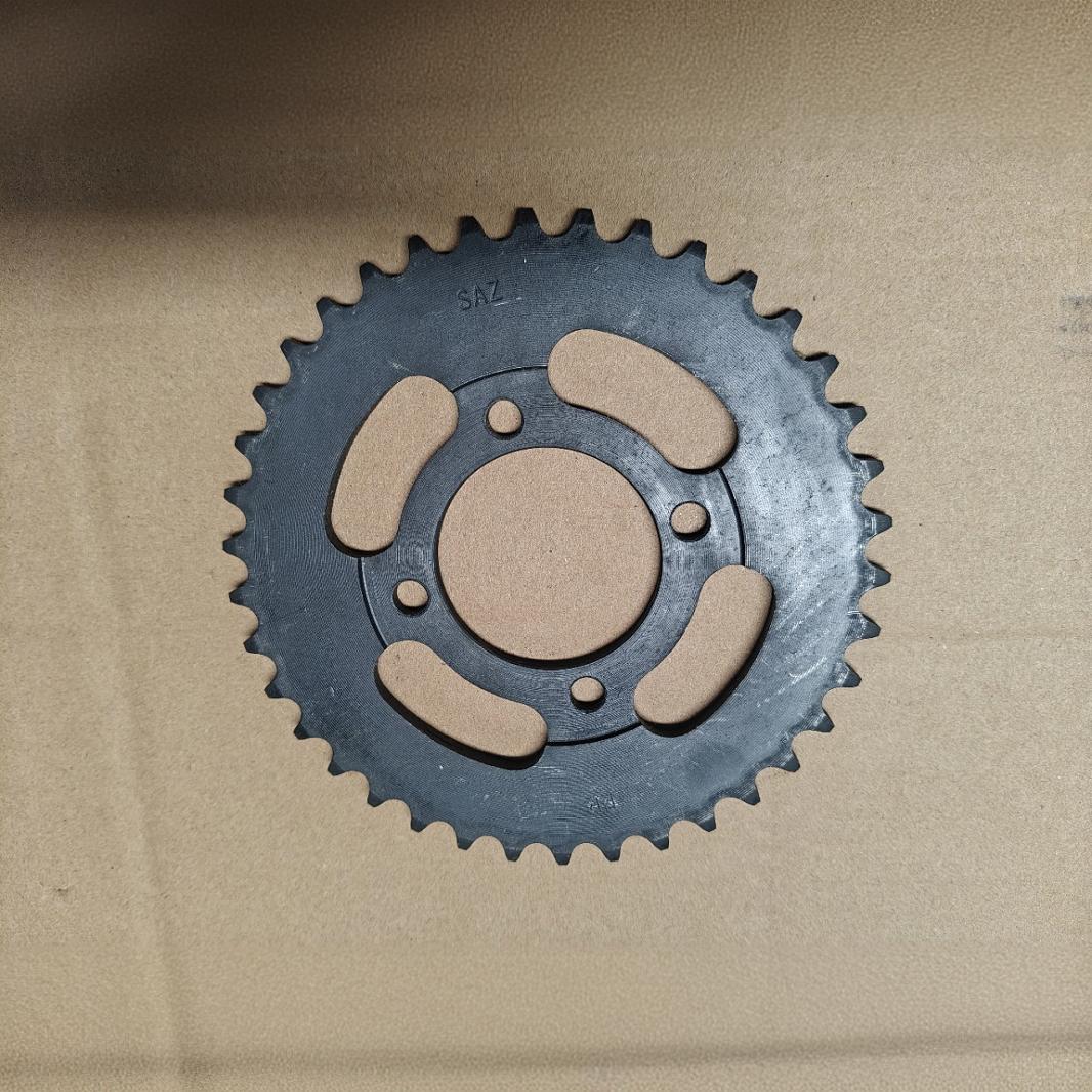 适用弯梁110大阳100/宗申110豪爵110摩托车链轮大小齿牙盘套链条