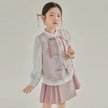 女童套装2024春季新款儿童新中式国潮衬衫织金马甲盘扣刺绣三件套