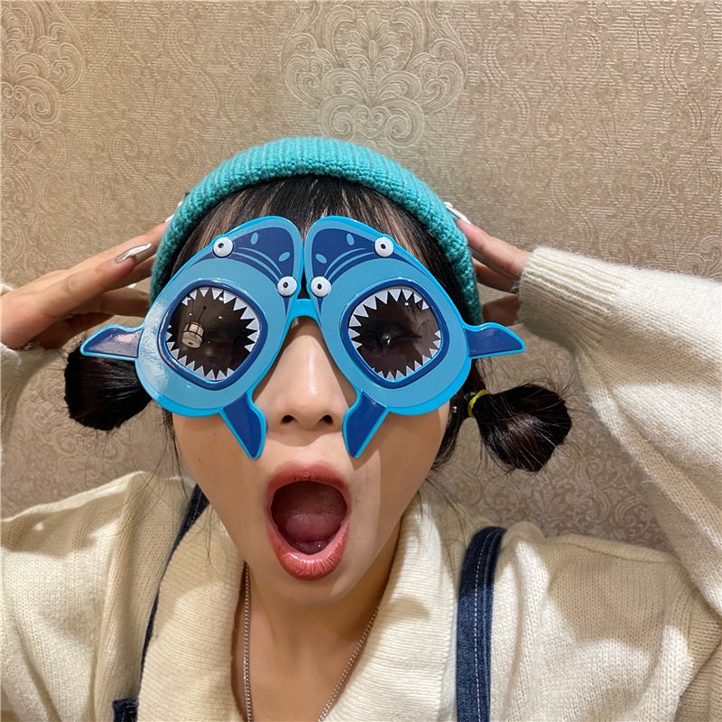 派对墨镜拍照搞怪装饰可爱太阳镜网红自拍搞笑沙雕情侣婚礼道具女