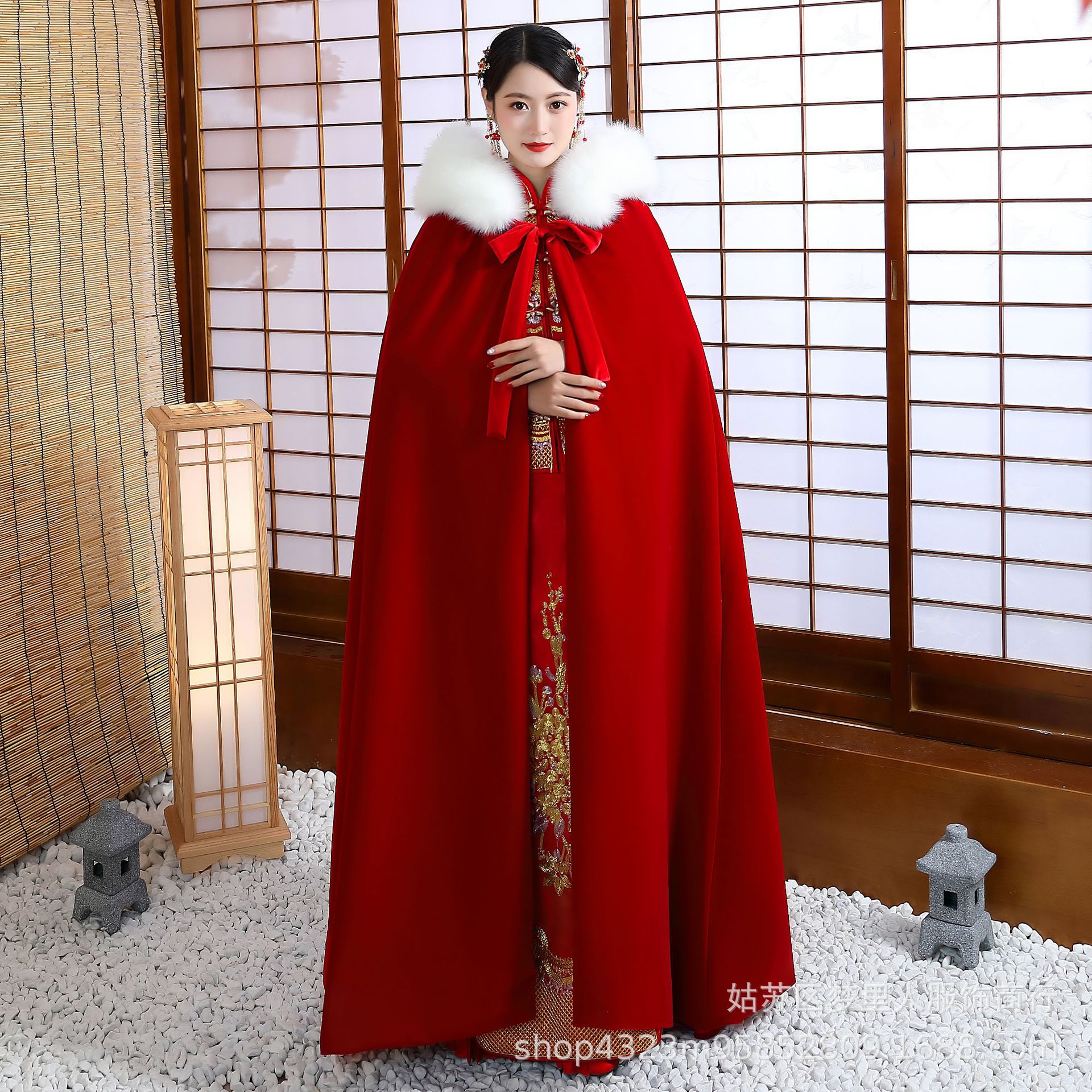 秀禾服披风红色2020新款新娘中式婚礼毛披肩斗篷保暖加厚毛领披风