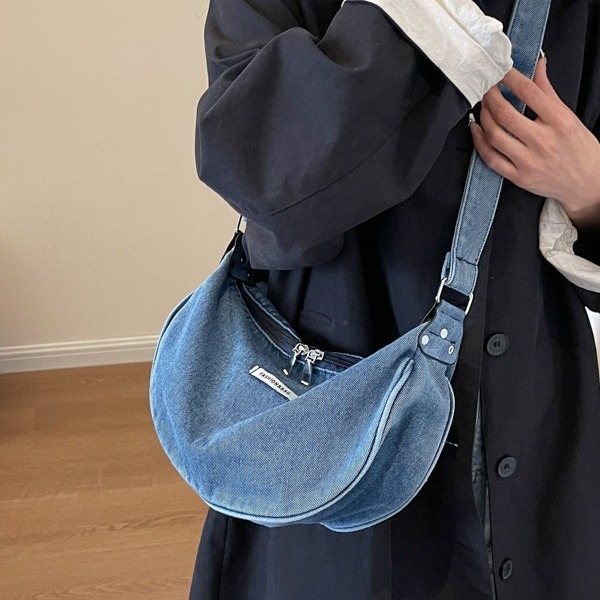 简约休闲大容量帆布包包女士2024新款大学生洋气单肩斜挎包饺子包