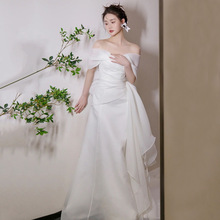 法式一字肩轻婚纱2024夏季新款新娘超仙气质迎宾森系白色出门纱