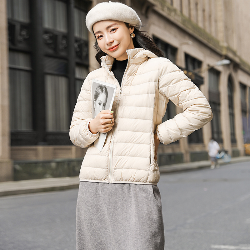 2021年秋冬新款轻薄羽绒服女连帽时尚修身大码白鸭绒日系外套跨境