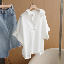白色短袖衬衫女2023春夏新款法式气质感别致上衣宽松显瘦领衬衣