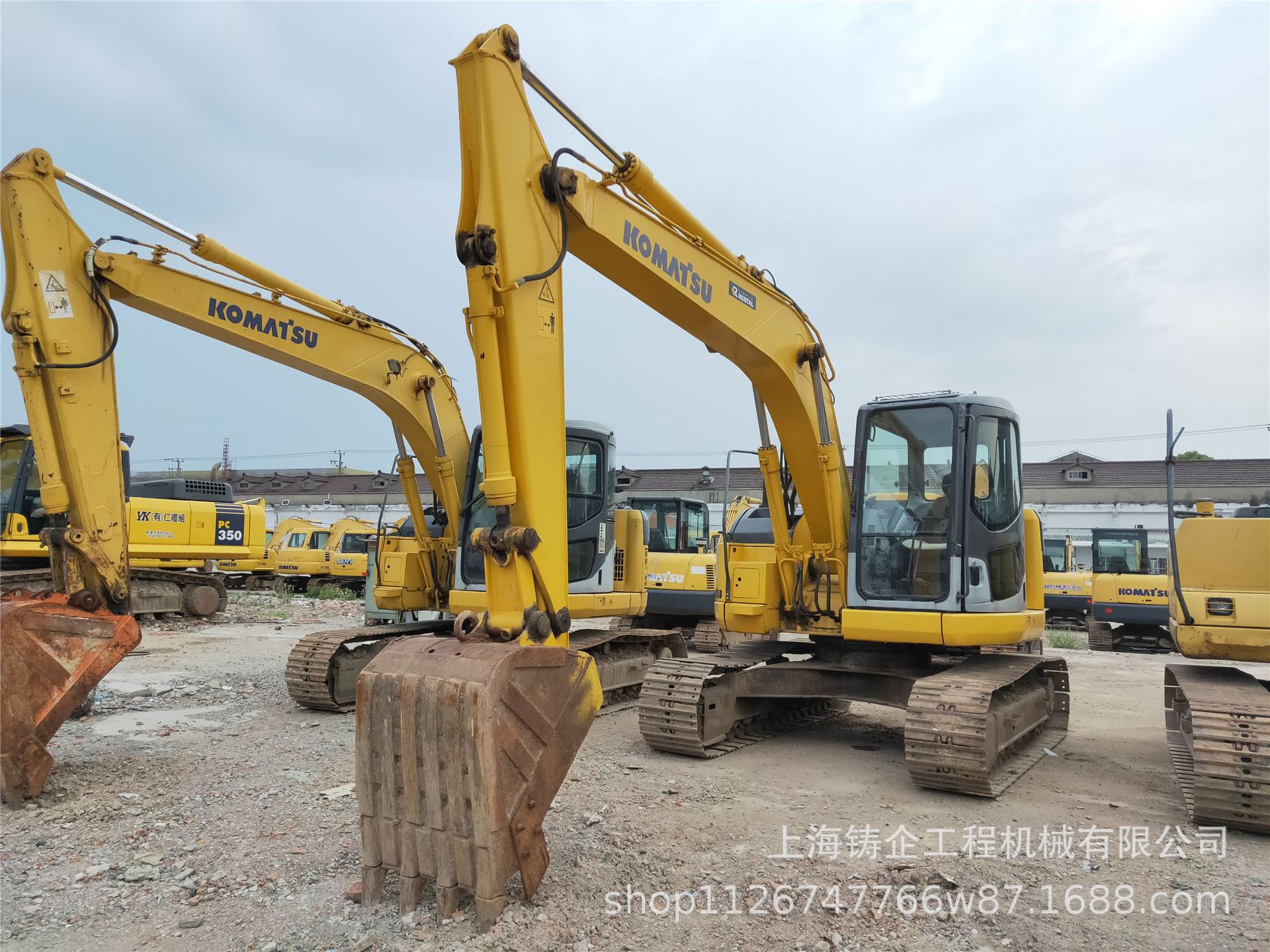 小松pc128us圆尾挖掘机九成新钩机12吨挖机