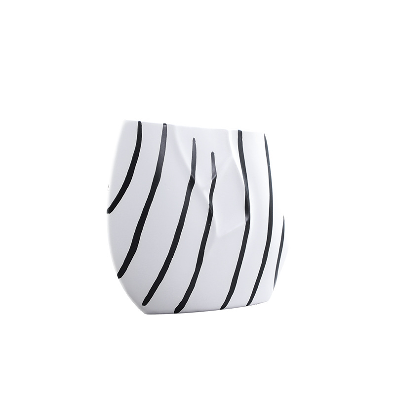 Light Luxury Nordic Minimalist Black and White Striped Flower Arrangement Ceramic Vase Fashion Home Soft Decoration Ornaments