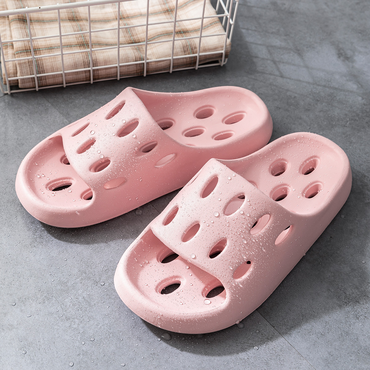 Summer Interior Home Bathroom Slippers Women's Non-Slip Bath Leaking Quick-Drying Slippers Deodorant Eva Slippers Men