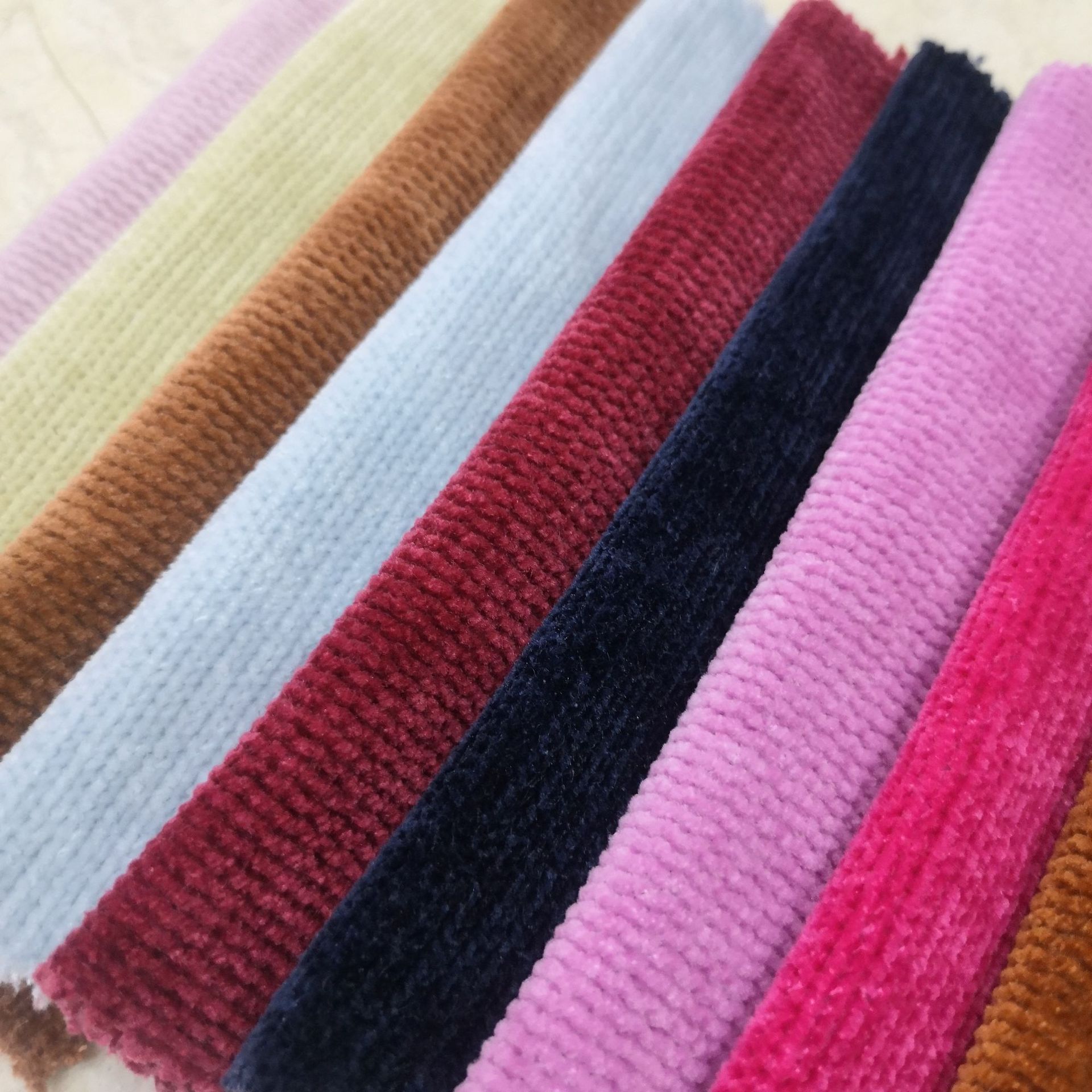 现货 雪尼尔面料 全涤针织雪尼尔仿毛衣绒布 家居服装裤子面料