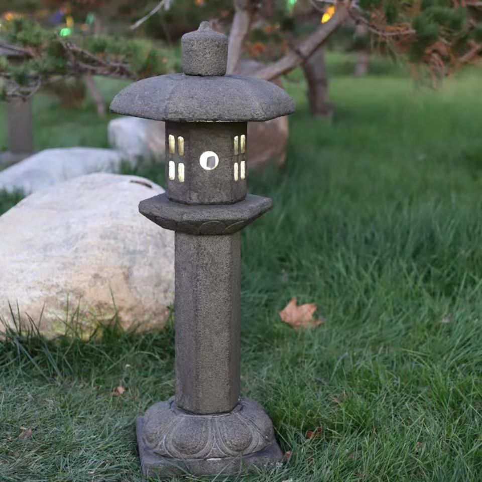 石灯笼中式庭院青石仿古石灯落地别墅户外摆件草坪灯景观石塔石雕