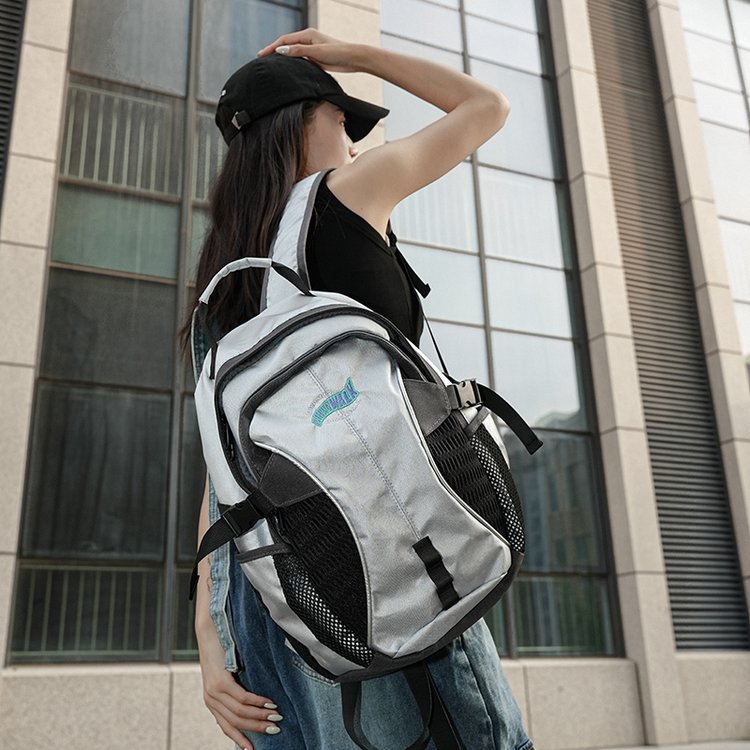 backpack men‘s and women‘s sports travel schoolbag commuter bag