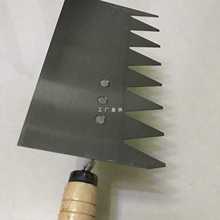 带齿抹泥刀抹泥板瓷砖胶工具瓷砖抹灰刀锯齿抹子贴瓷砖用砖刀镘刀