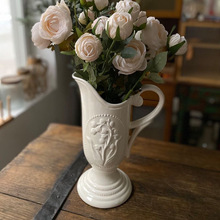 复古风 精致铃兰浮雕陶瓷投手花瓶 家居装饰摆件室外花瓶 桌面