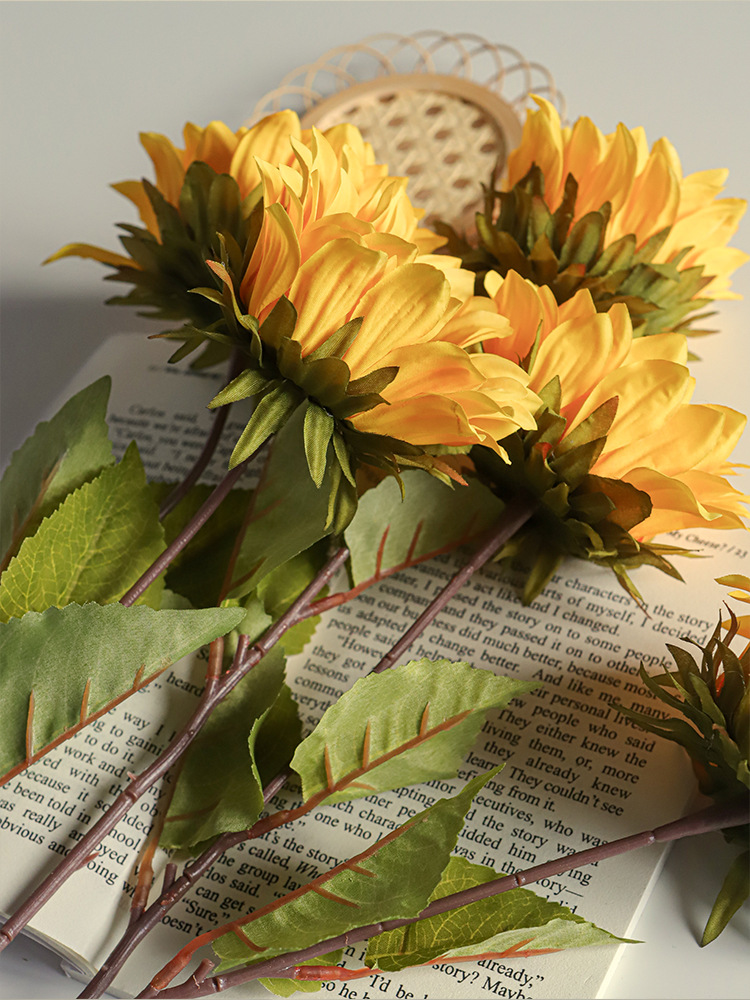 向日葵花韩风简约太阳花假花摄影拍照道具餐厅房间装饰ins风