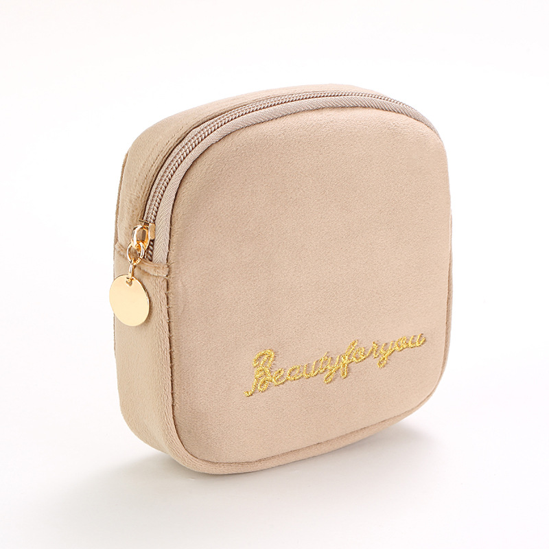 INS New Velvet Cosmetic Bag Letters Embroidered Cosmetics Storage Bag Flannel Travel Buggy Bag in Stock
