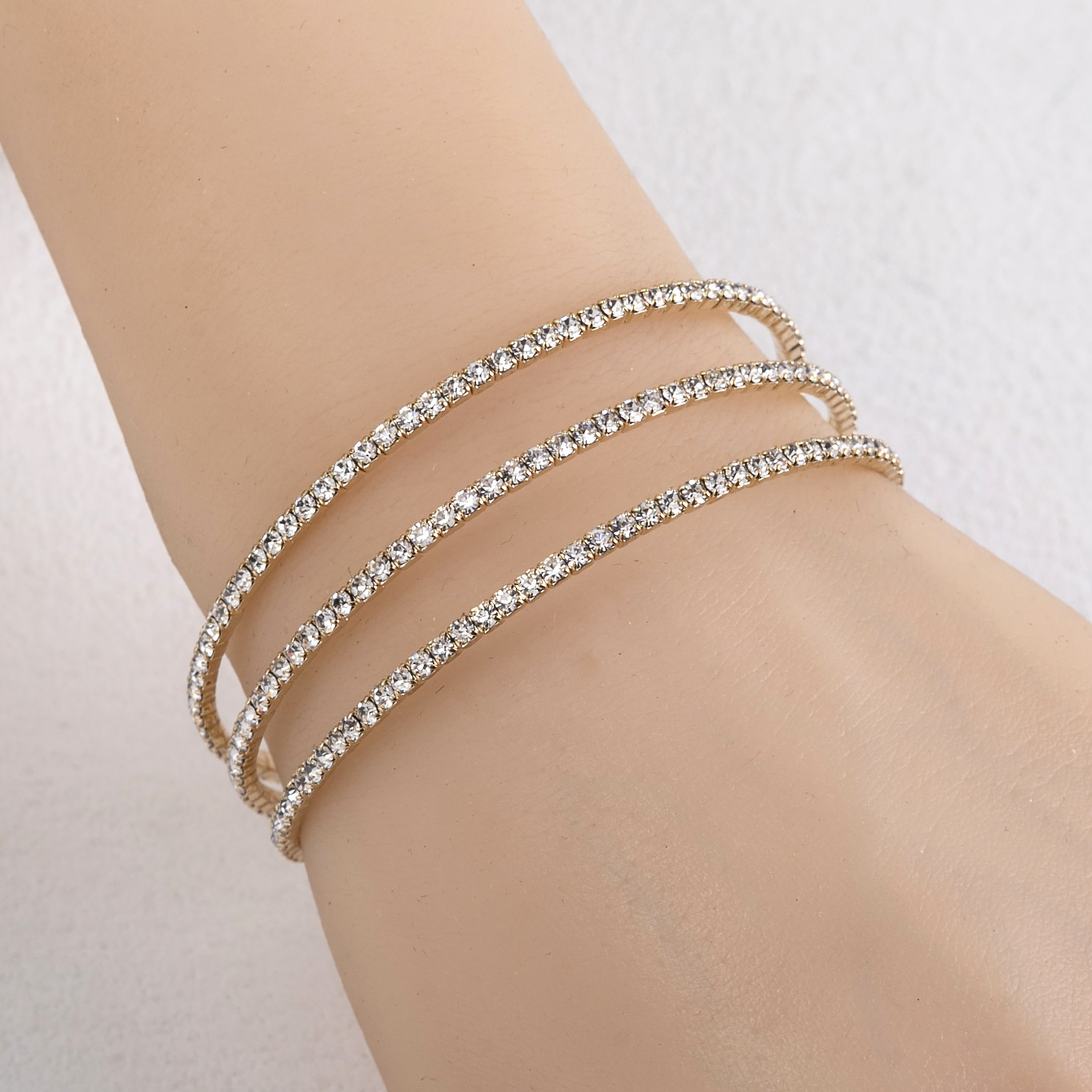 Ins Style 3 Rows Elastic Steel Wire Rhinestone Open-Ended Bracelet Europe and America Cross Border Simple Multi-Layer Claw Chain Light Luxury Women's Bracelet