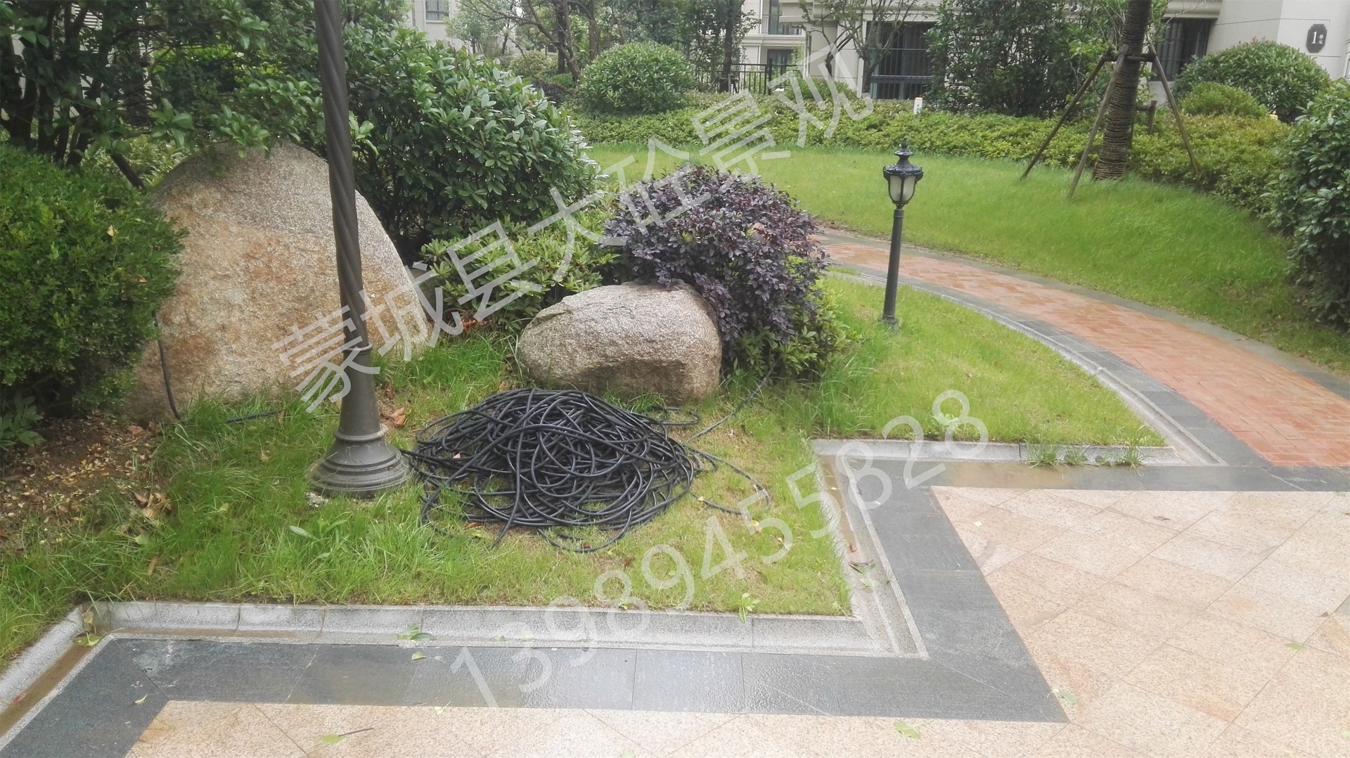成品pc排水沟预制混凝土导流槽pc砖园路收水沟芝麻灰