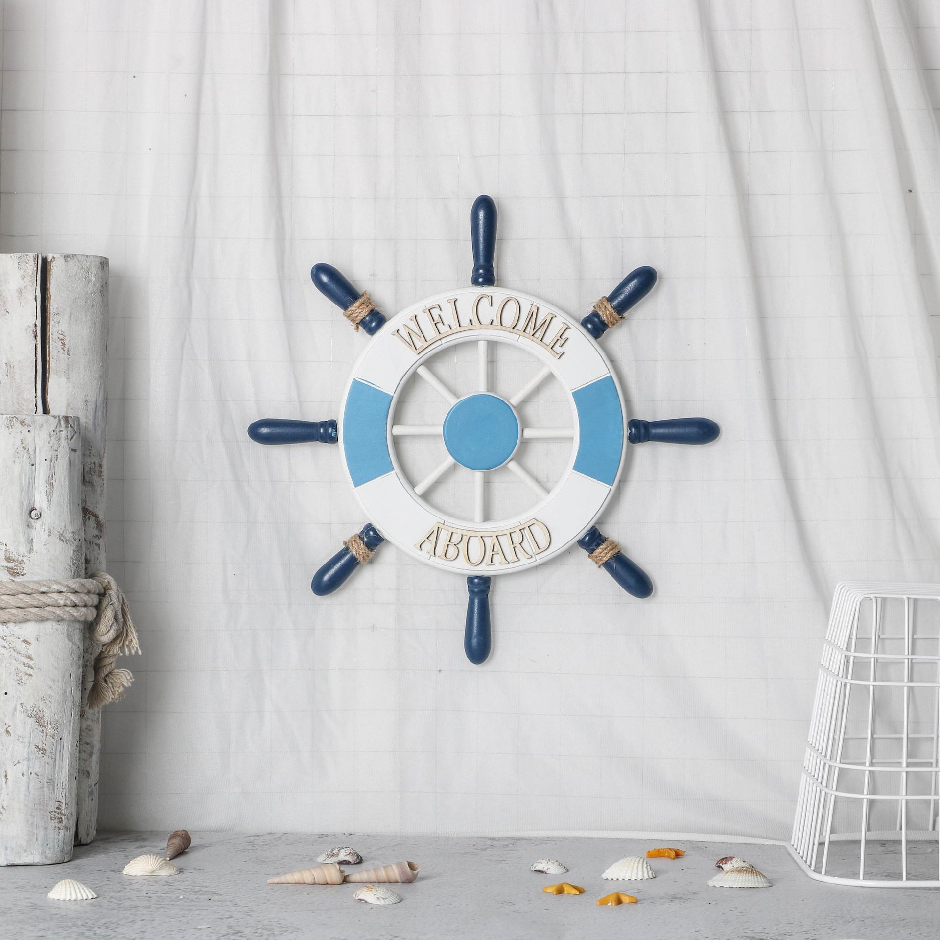 产品尺寸:32*32cm(尺寸包含舵把)商品描述空间客厅,书房尺寸字母款