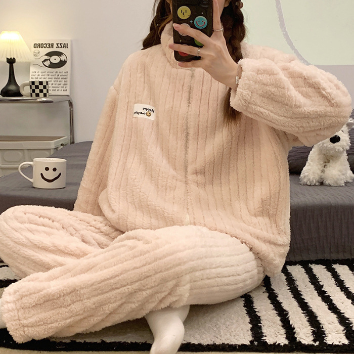Coral Velvet Pajamas Women's Autumn and Winter New Cute Cartoon Fleece-lined Thickened Outerwear Flannel Home Wear Wholesale