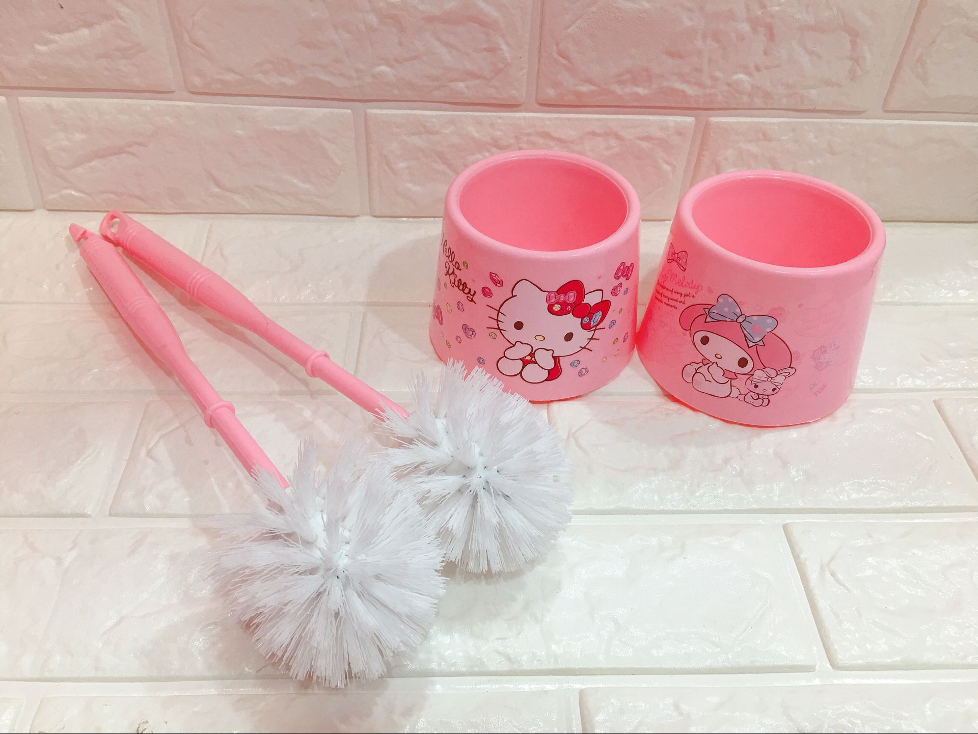 Plastic Tape Base Toilet Brush