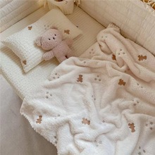 ins韩国婴儿盖毯秋冬宝宝毯子亲肤幼儿园午睡刺绣绒毯花边毯包被