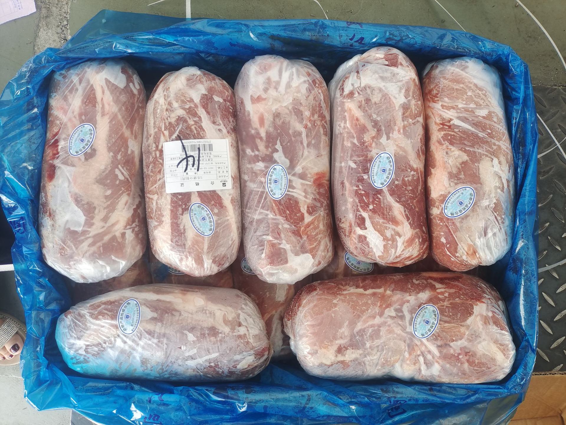 国产1号肉冷冻猪梅肉猪颈肉梅花肉肌背肉烧烤叉烧肉50斤整箱装