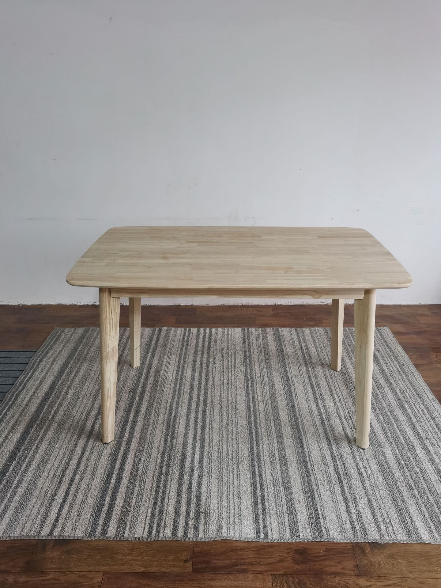 北欧餐桌白坯餐厅家具白茬橡胶木桌子长方形饭桌全实木餐桌批发