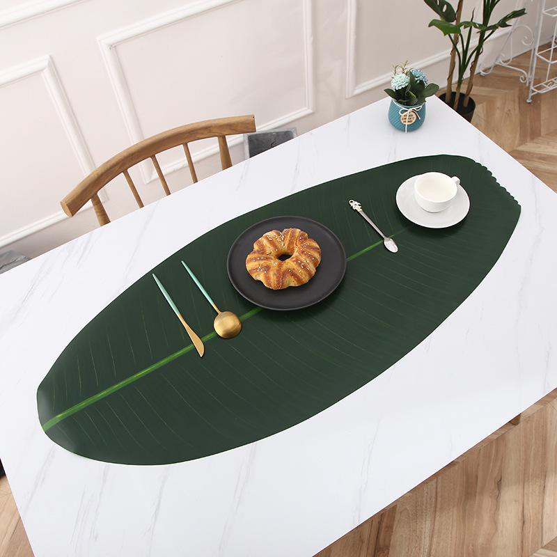 Cross-Border New Arrival Simulation Japanese Banana Leaf Long Table Runner Nordic Style Leaves Western-Style Placemat Waterproof Non-Slip Heatproof Table Mat