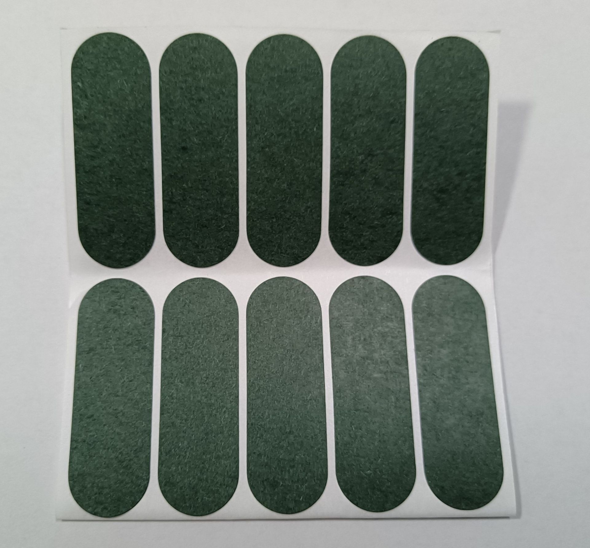 18650绝缘片 电池绝缘片 2并3并4并5并6并 青壳纸 自粘青稞纸