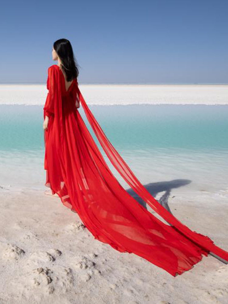 三亚旅游衣服 超仙沙滩裙海边度假拍照连衣裙青海湖茶卡盐湖裙子