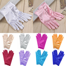 1 Pair Fashion Women Wrist Length Gloves Sexy Black White跨