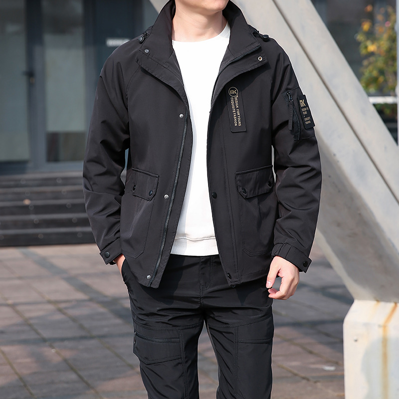 新款男士夹克外套春秋款户外冲锋衣中青年春天宽松大码风衣潮5968