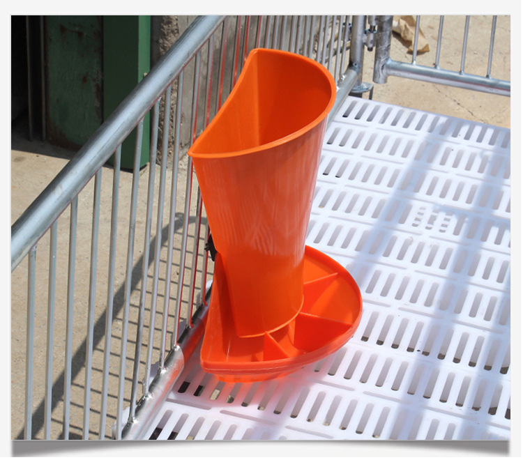 小猪料槽仔猪补料槽产床保育床猪用教料槽乳猪喂料塑料饲料猪食槽