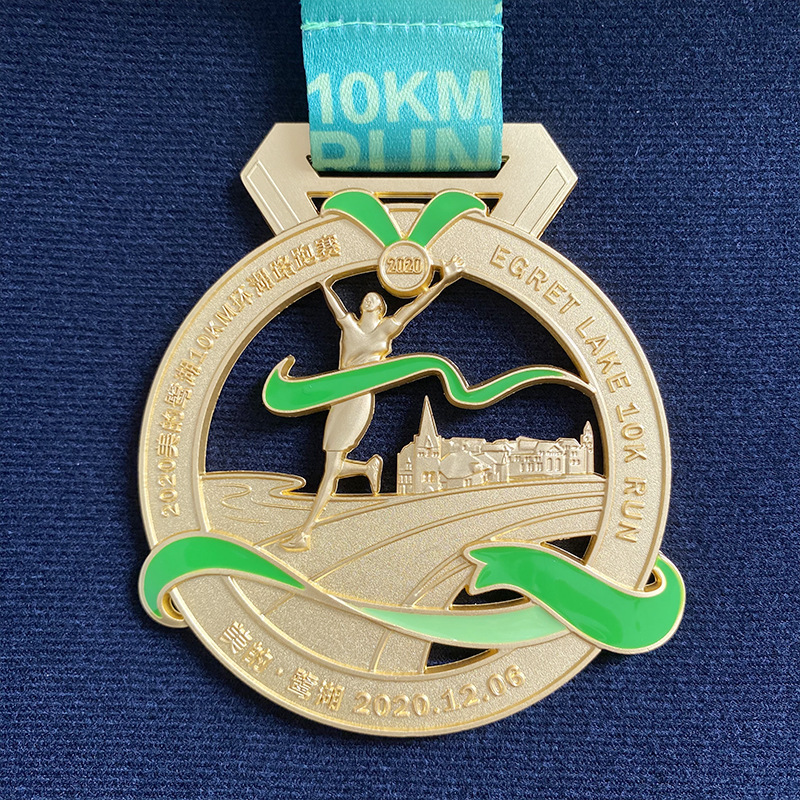 金属奖牌马拉松奖章定制运动会跑步比赛荣誉挂牌彩虹烤漆奖牌批发