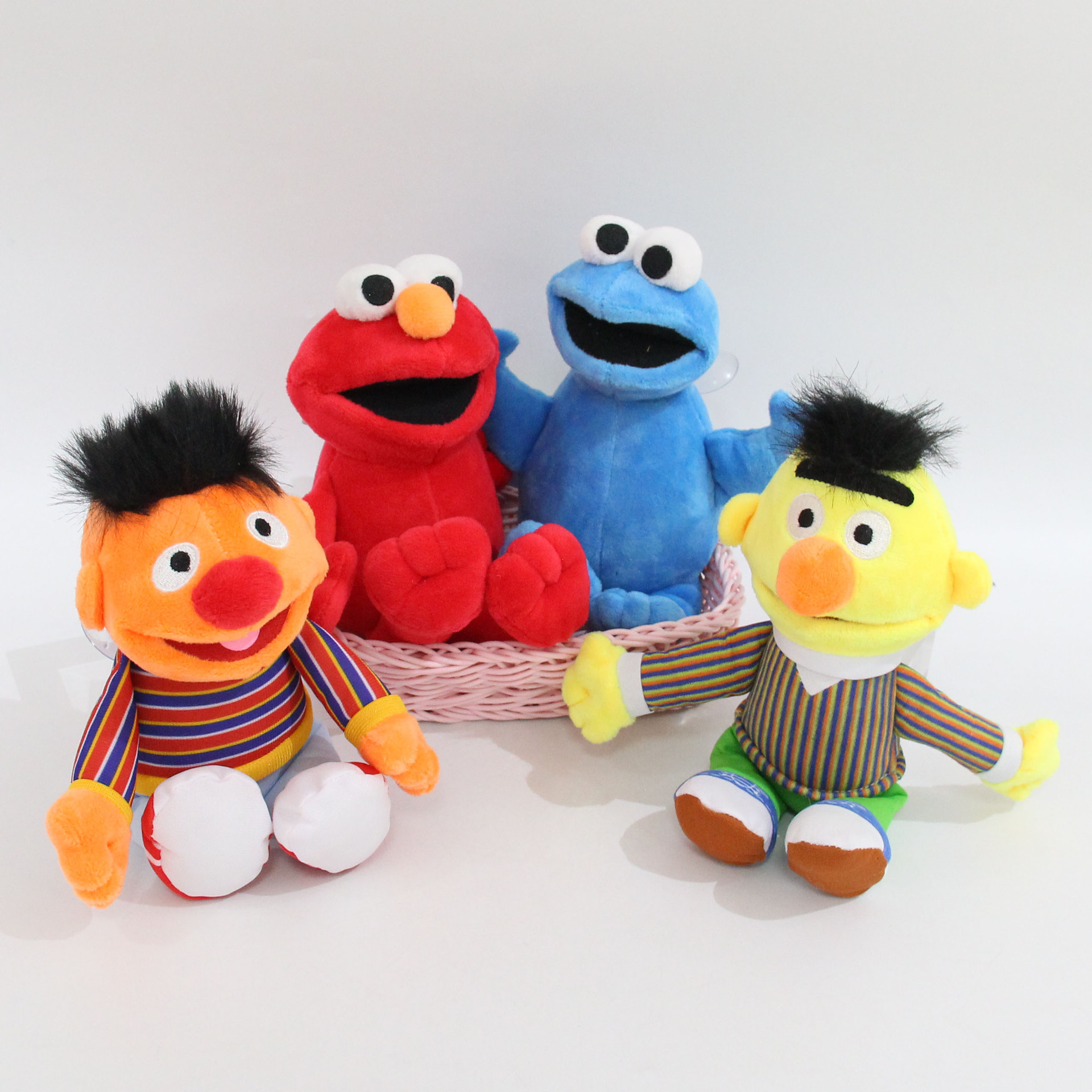 芝麻街毛绒玩具 艾摩elmo蓝娃安仔公仔儿童陪伴生日礼物可爱玩偶