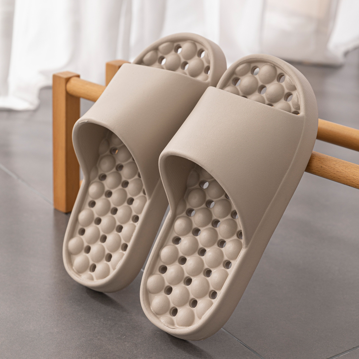 防滑拖鞋男士2024新款室内家居浴室洗澡防滑日常踩屎感情侣凉拖女