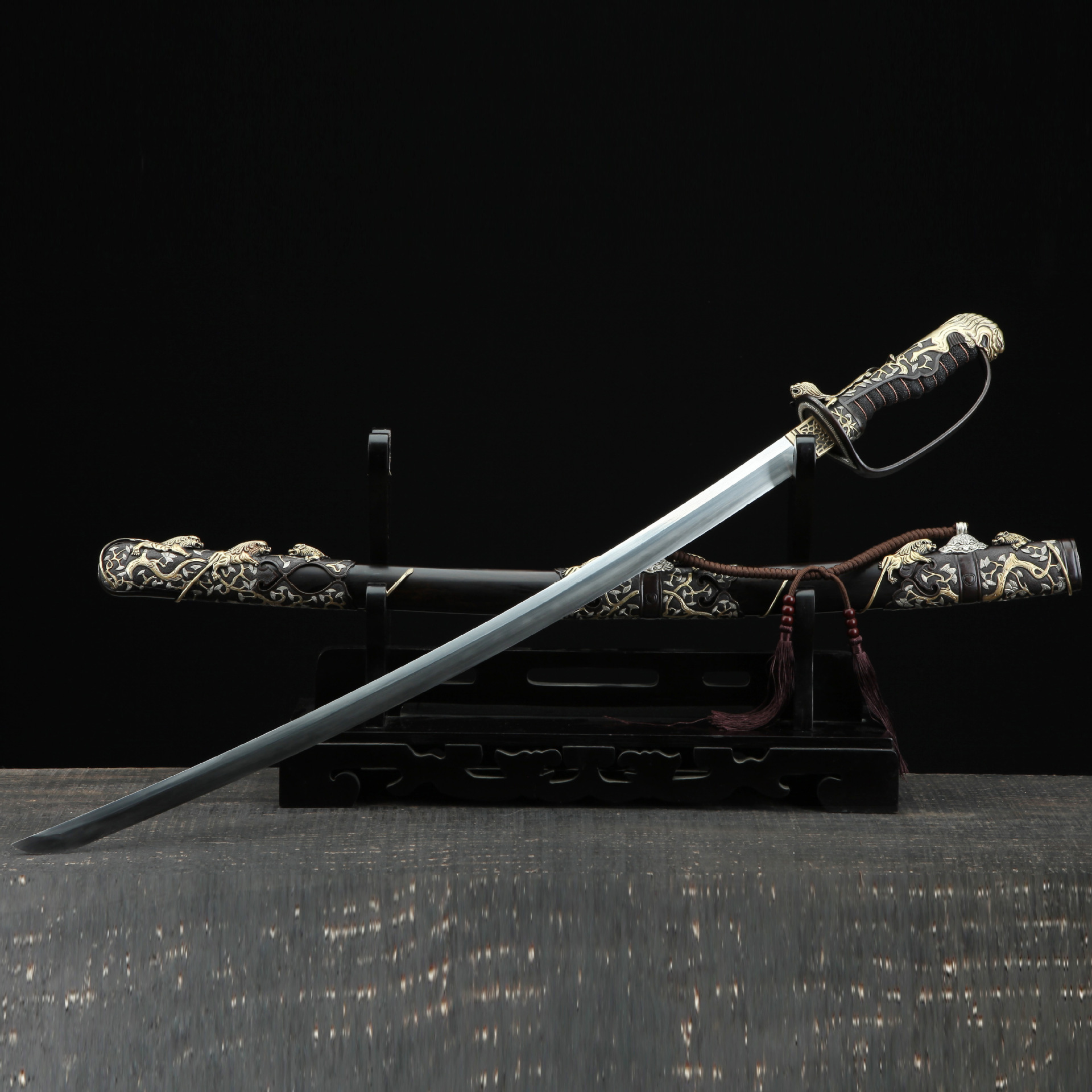 龙泉市刀剑三色铜九狮军刀花纹钢手工锻打硬剑防身兵器收藏未开刃