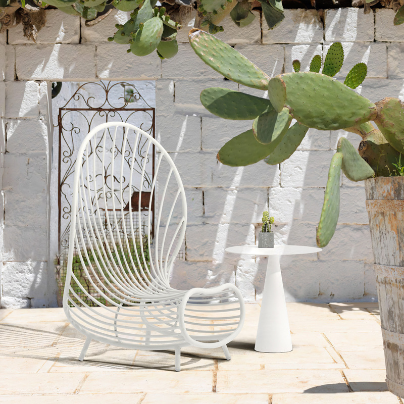 镂空金属桌椅 户外贝壳创意设计有靠背阳台休闲椅组合白色