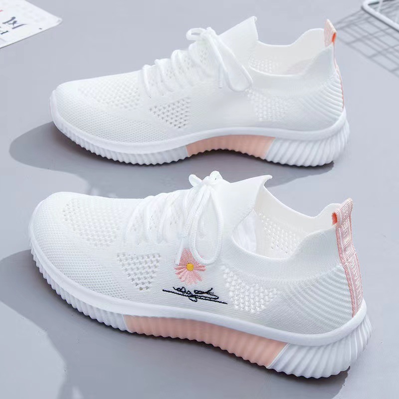 Flyknit 2023 New Spring and Summer Ladies Sneaker Wild Running Mesh Shoes Student Shoes Wholesale Casual Women's Shoes