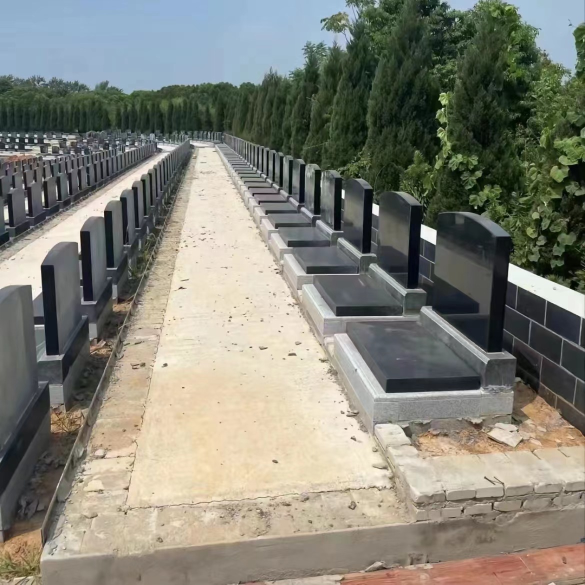 厂家供应黑色墓碑石材山西黑花岗岩光面墓碑套碑公墓土葬墓碑工程