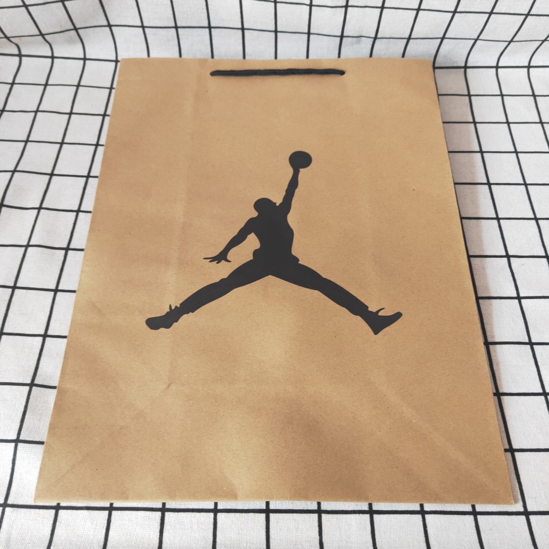 现货aj乔丹耐克 nike 潮牌加大牛皮纸袋子鞋盒服装礼品购物手提袋