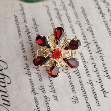 3cm金属水钻花形纽扣红绿玻璃钻扣大衣外套衬衫箱包装饰扣-阿里巴巴